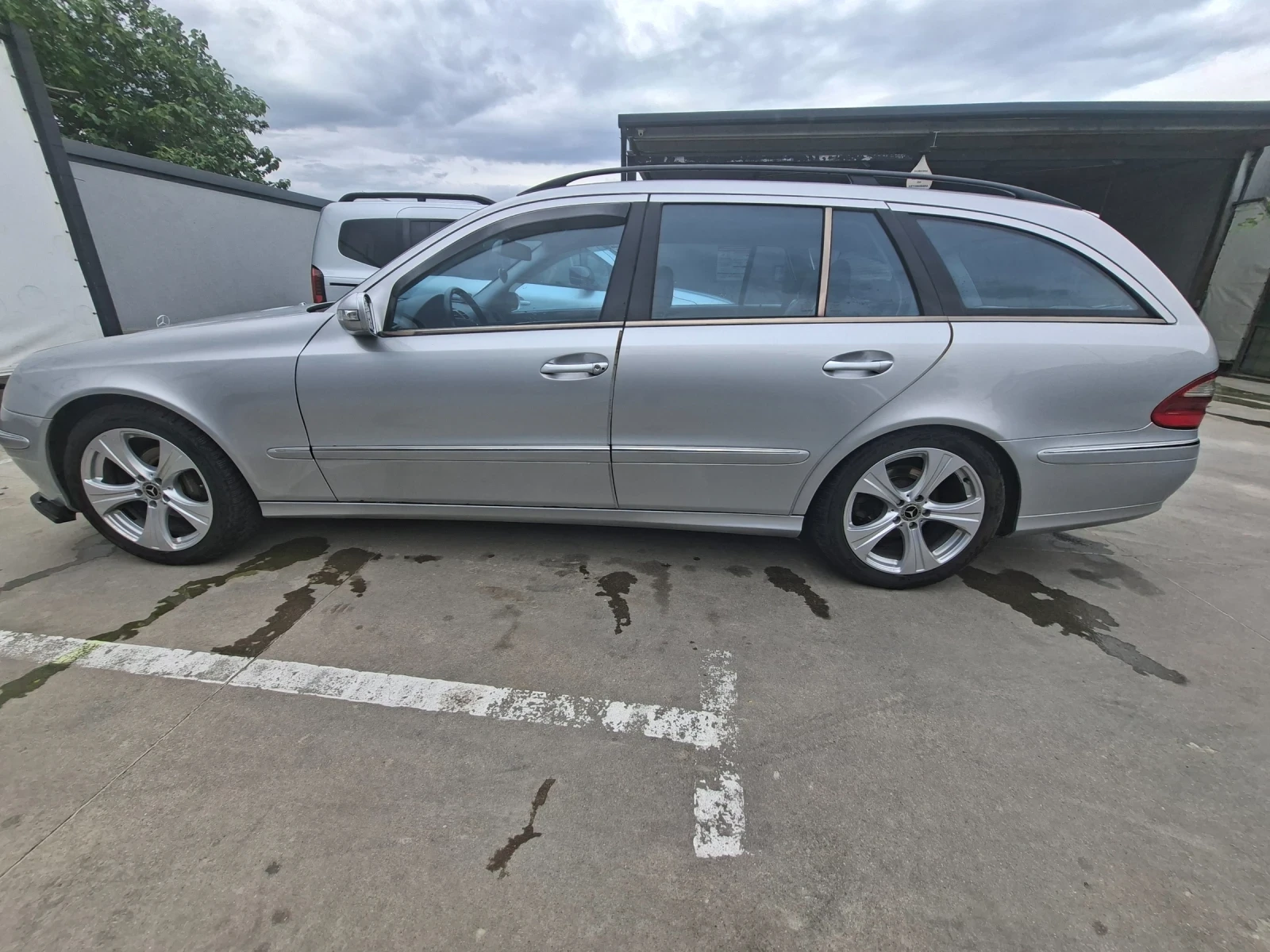 Mercedes-Benz E 320 3.2, снимка 6 - Автомобили и джипове - 55409730