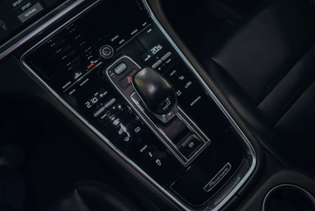 Porsche Panamera 4S Diesel 4.0 V8, снимка 7 - Автомобили и джипове - 55699010
