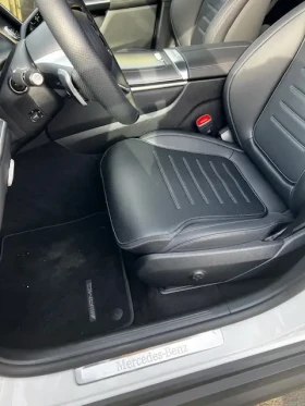 Mercedes-Benz GLC 300 2.0 4MATIC * LED* PANO* AMG* , снимка 13