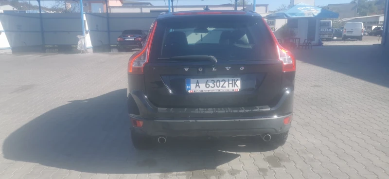 Volvo XC60 2.4d5 205, снимка 5 - Автомобили и джипове - 47690140