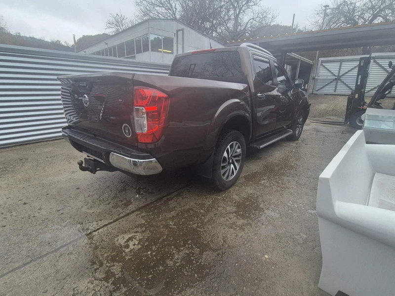 Nissan Navara 2.3 dci evro 6, снимка 10 - Автомобили и джипове - 47980076