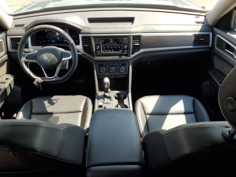 VW Atlas SE, снимка 8 - Автомобили и джипове - 52494639