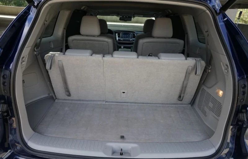 Toyota Highlander LIMITED * * 7 МЕСТА * * CARFAX * * АВТО КРЕДИТ * *, снимка 7 - Автомобили и джипове - 52854335