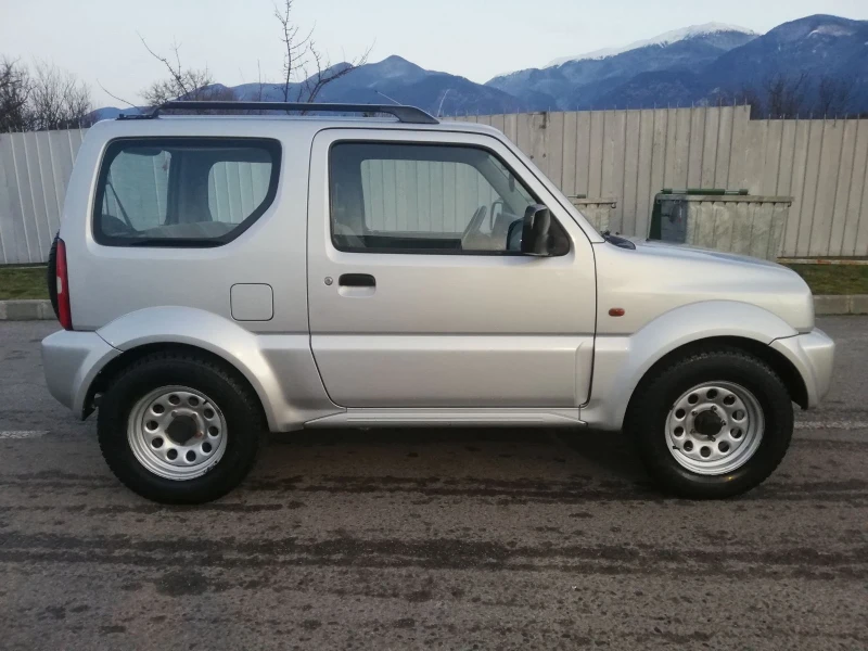 Suzuki Jimny 1.3, снимка 8 - Автомобили и джипове - 53342407