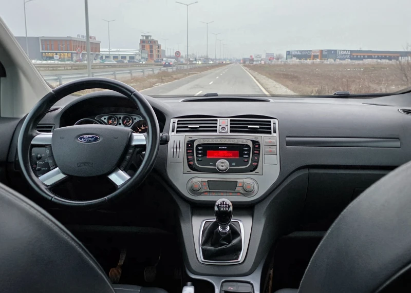 Ford Kuga 2.0TDCI 163ks 4WD, снимка 9 - Автомобили и джипове - 53375845