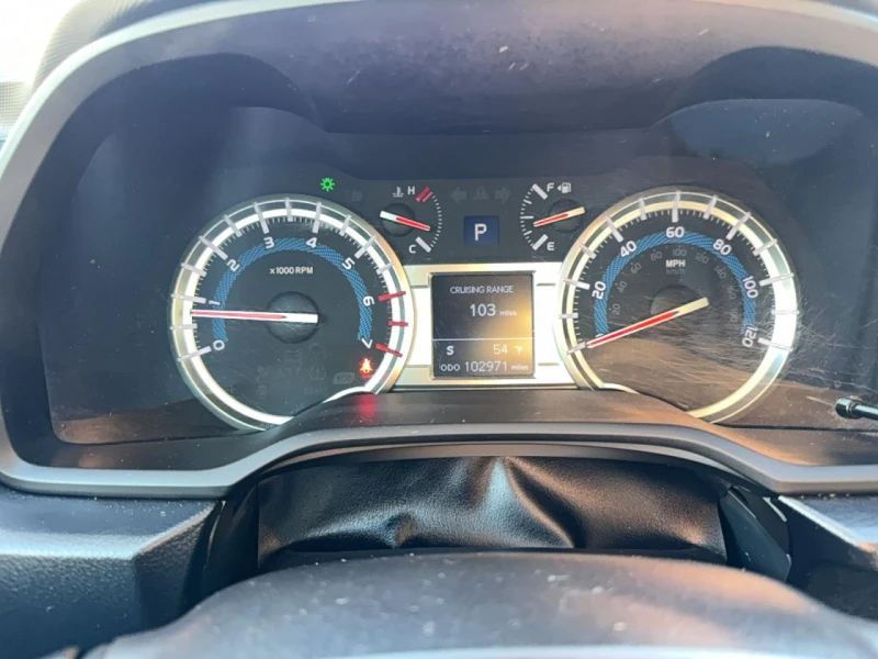 Toyota 4runner SR5 PREMIUM, снимка 8 - Автомобили и джипове - 53543265