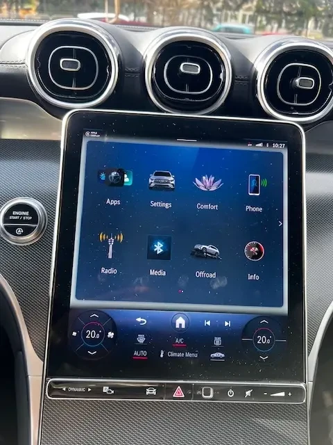 Mercedes-Benz GLC 300 2.0 4MATIC * LED* PANO* AMG* , снимка 12 - Автомобили и джипове - 52725381