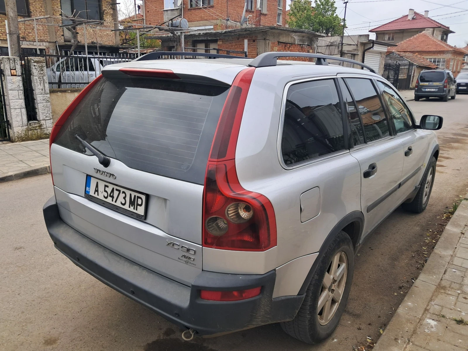 Volvo Xc90 D5 - изображение 2