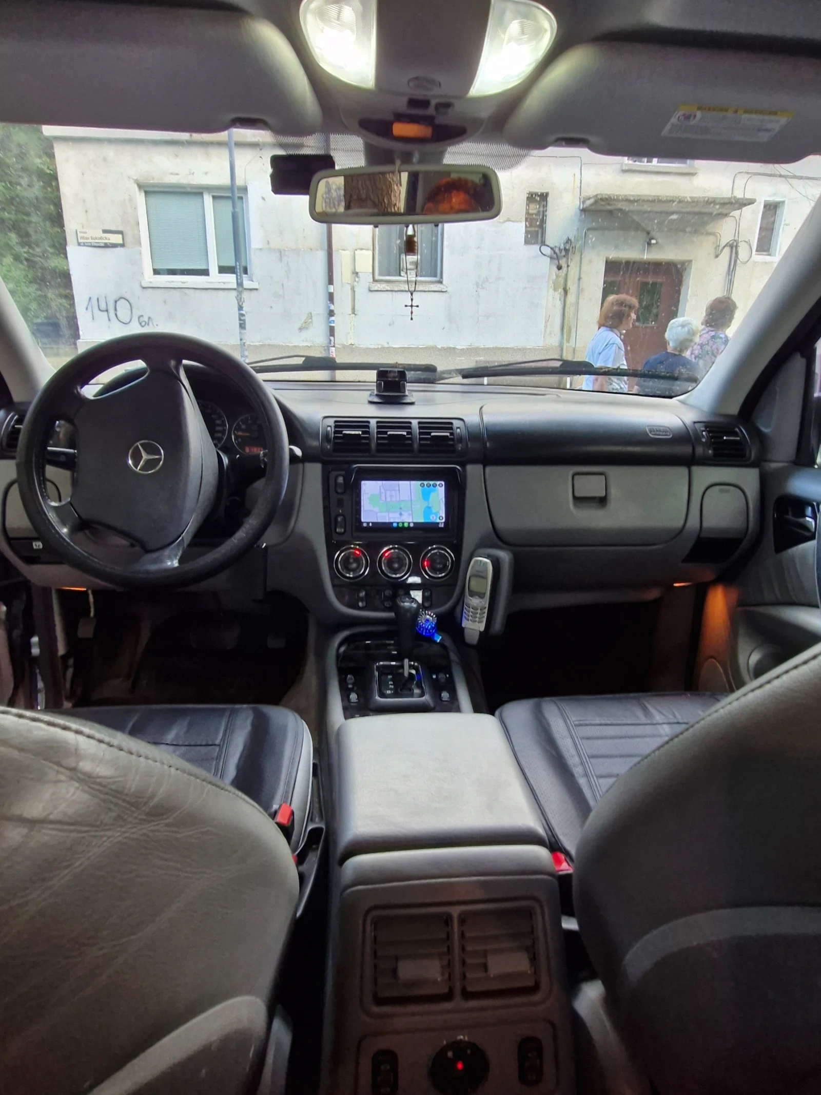 Mercedes-Benz ML 350  - изображение 10