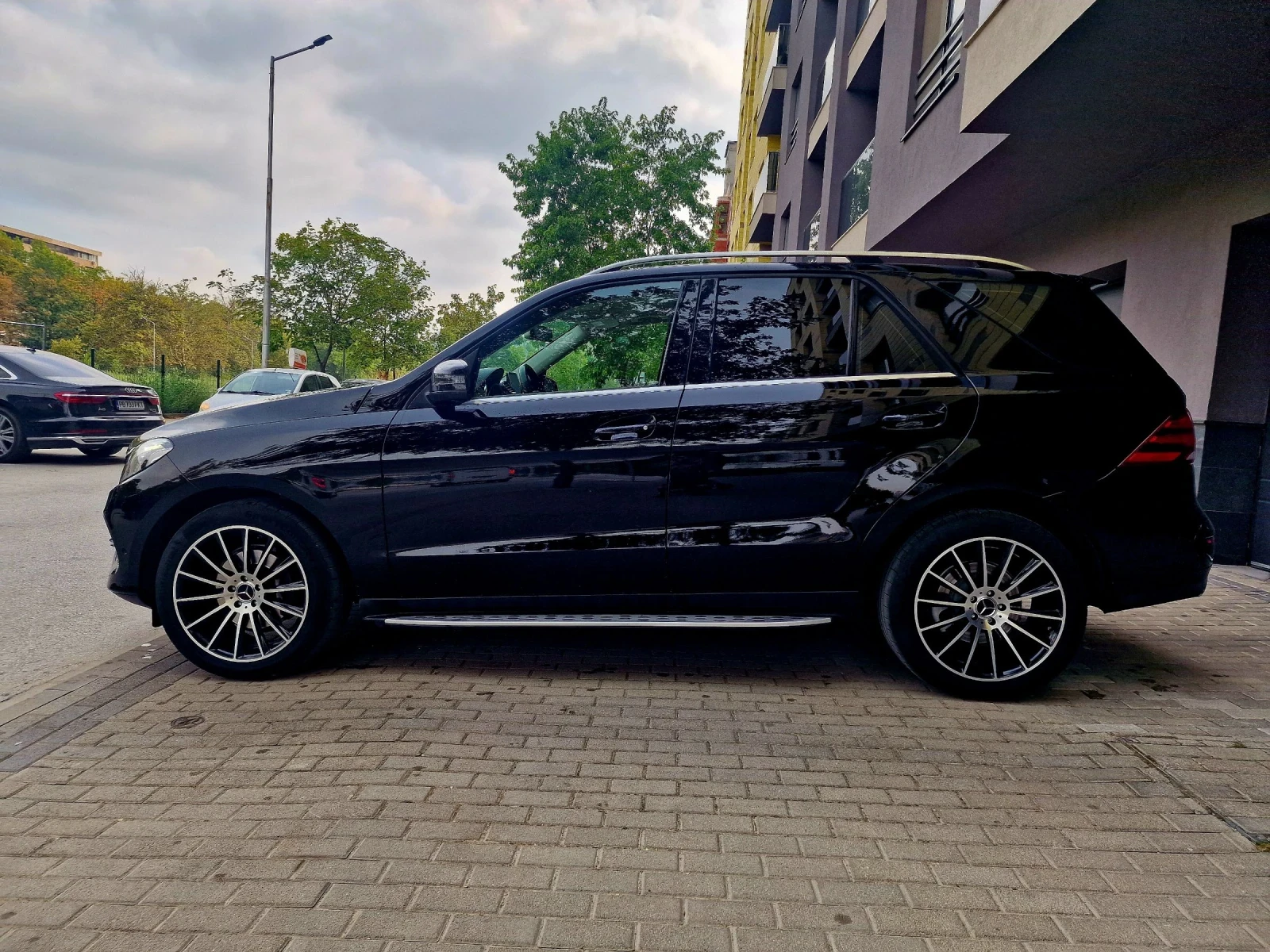 Mercedes-Benz GLE 350 CDI/BLUETEC/4-MATIC - изображение 2