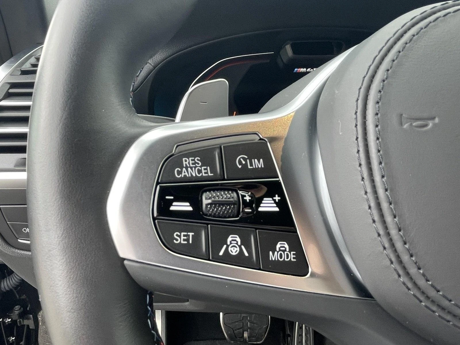 BMW X4 M40d/xDrive/SHADOW LINE/HEAD UP/360/ - изображение 9