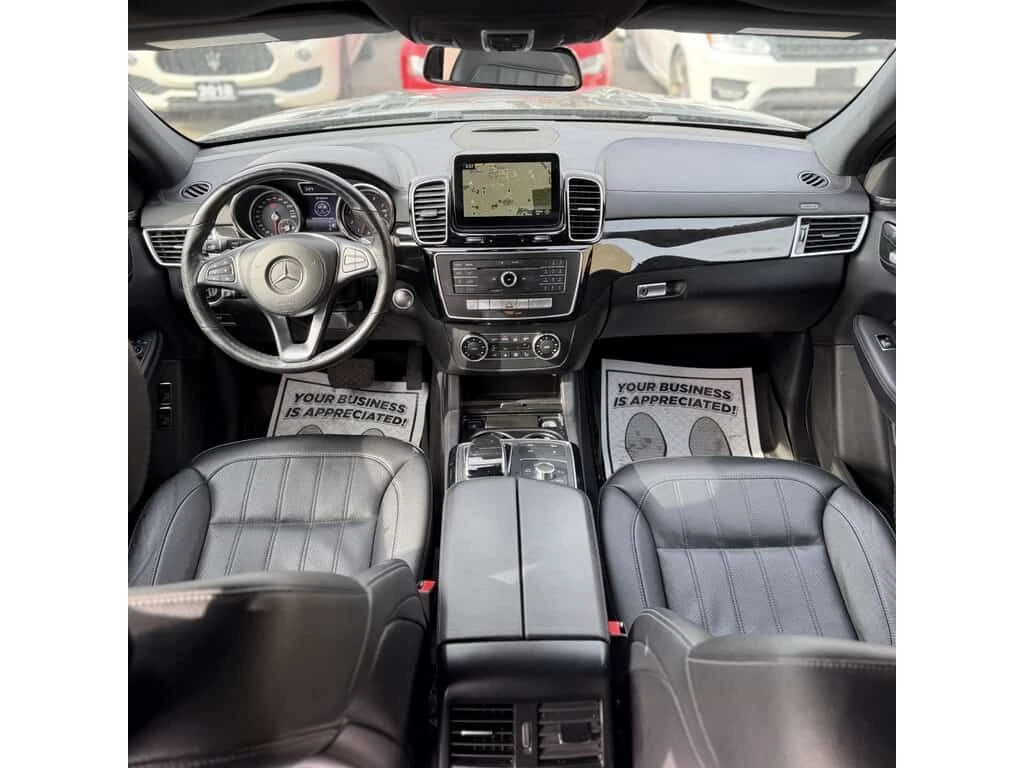 Mercedes-Benz GLS 450 AMG Line * Фиксирана цена до БГ * CARFAX * , снимка 9 - Автомобили и джипове - 54032674