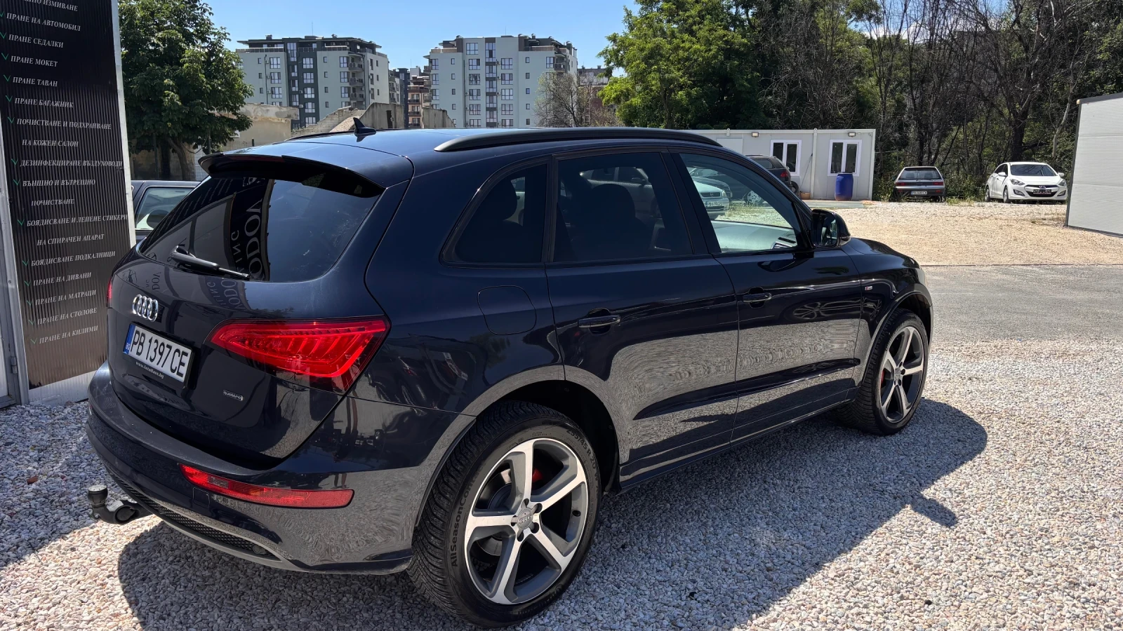 Audi Q5 Всички екстри+ реални километри, снимка 3 - Автомобили и джипове - 54855210