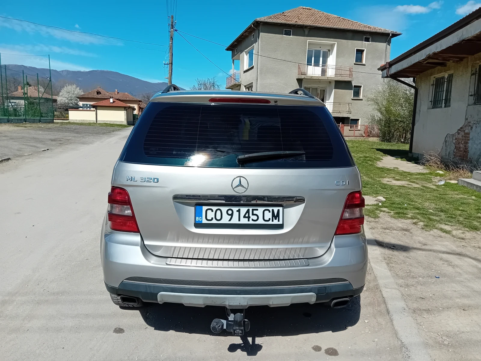 Mercedes-Benz ML 320, снимка 4 - Автомобили и джипове - 55076337
