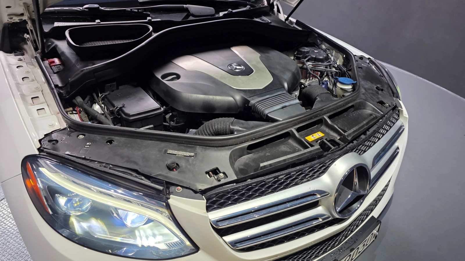 Mercedes-Benz GLE 350 * 350d* 4MATIC* АВТОКРЕДИТ БЕЗ ПЪРВОНАЧАЛНА ВНОСКА, снимка 6 - Автомобили и джипове - 55322756