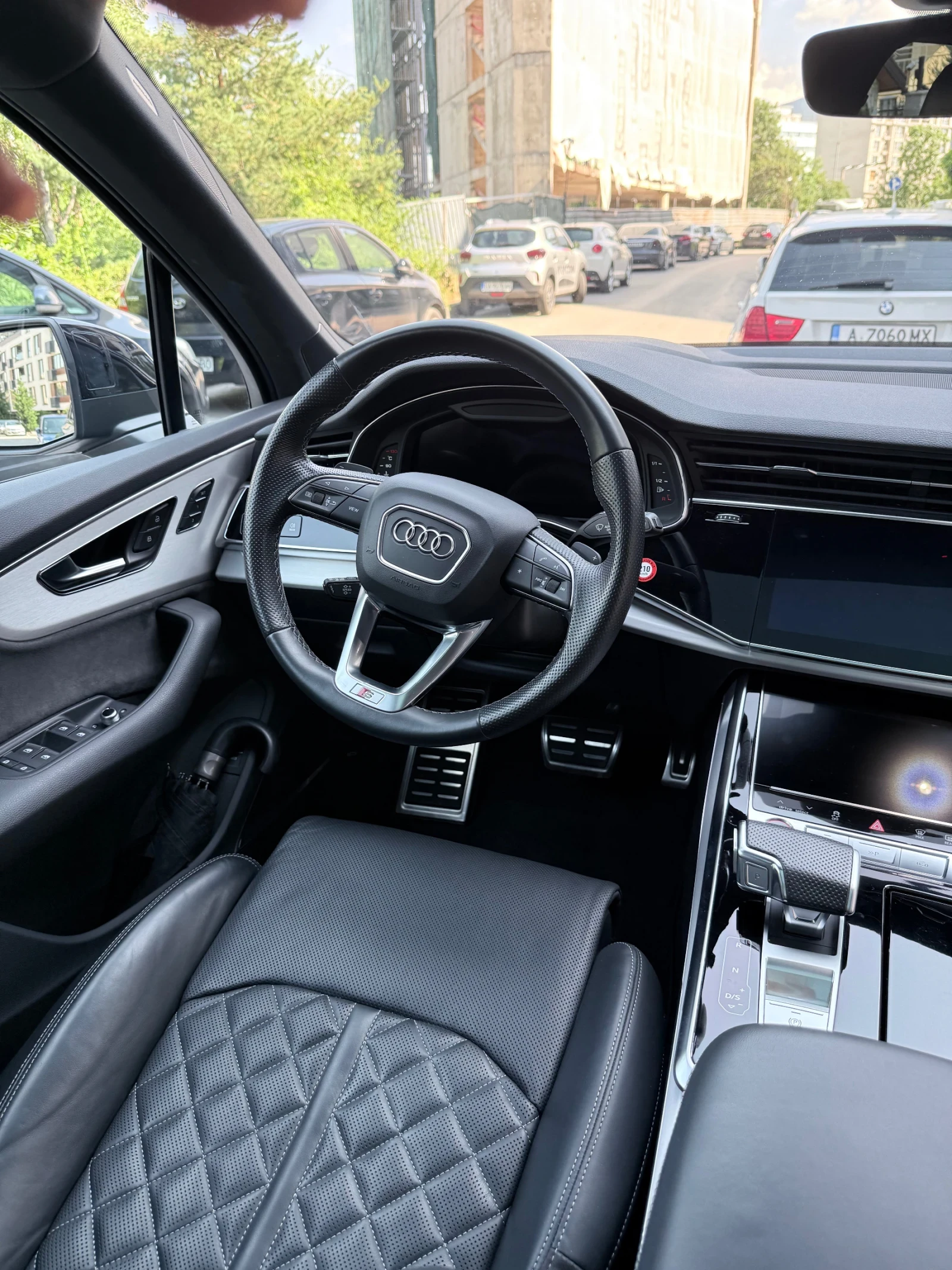 Audi SQ7, снимка 7 - Автомобили и джипове - 55589445