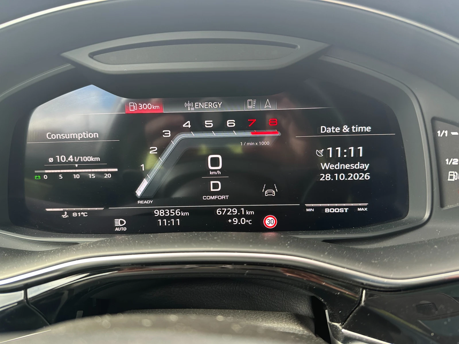 Audi SQ7 B&O//PANO//LASER LIGHT//CARPLAY//, снимка 8 - Автомобили и джипове - 55589445