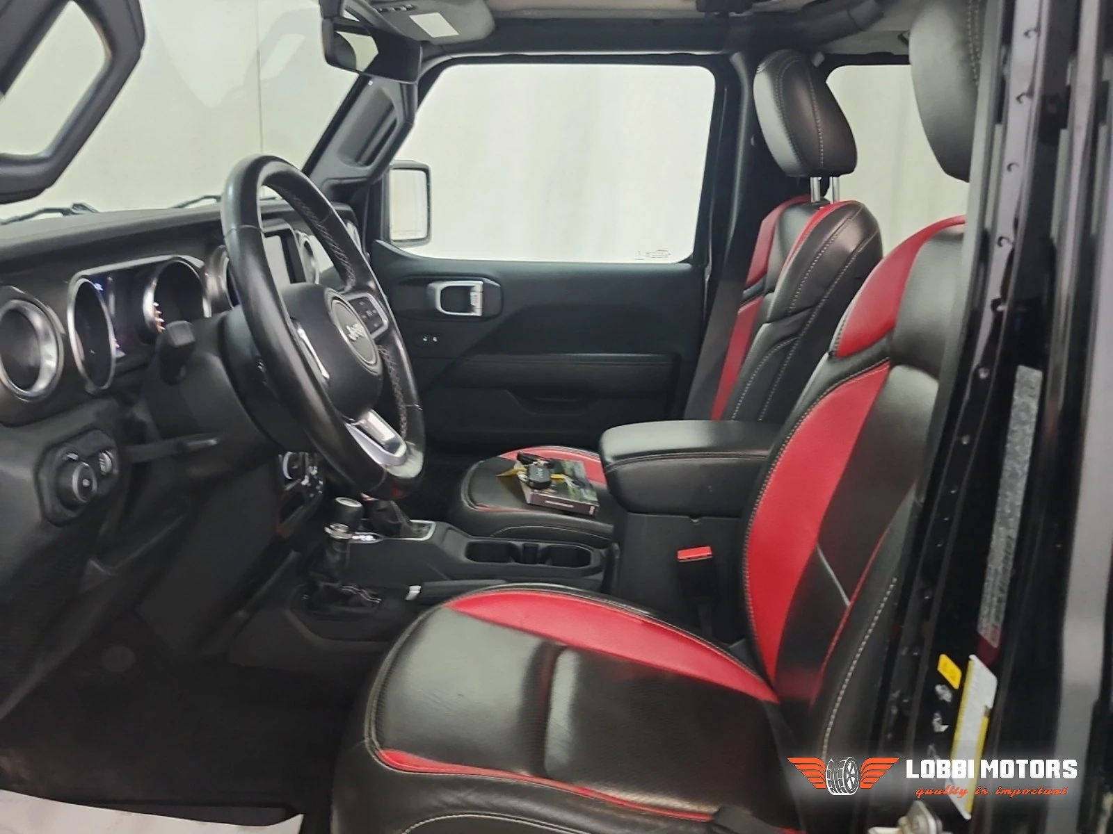 Jeep Wrangler, снимка 3 - Автомобили и джипове - 56025126