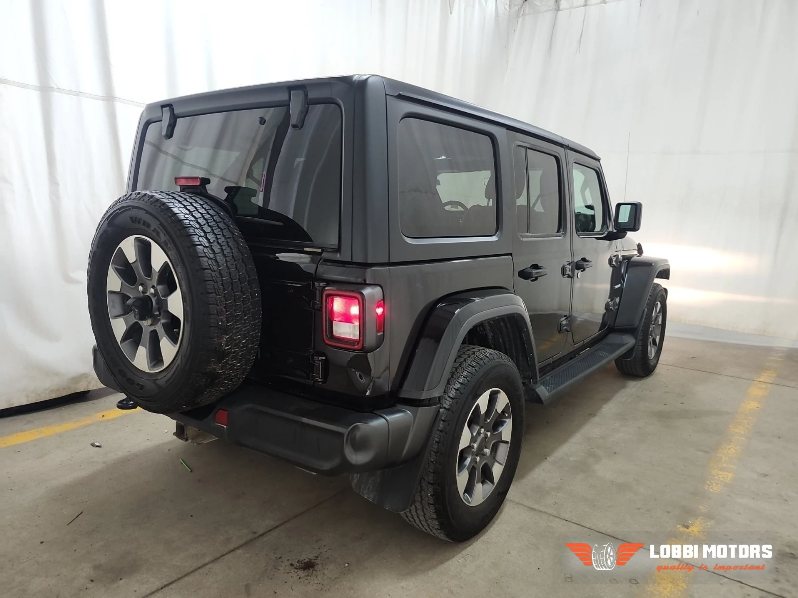 Jeep Wrangler, снимка 2 - Автомобили и джипове - 56025126