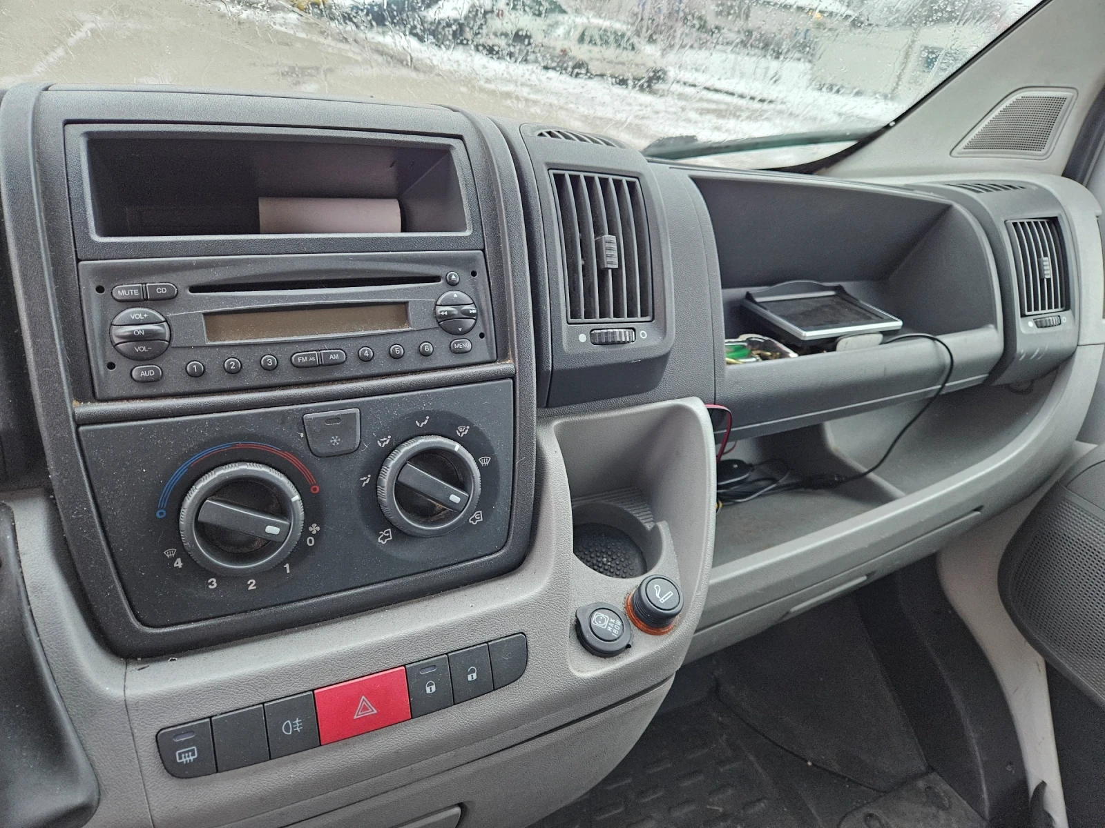 Citroen Jumper 2.2HDI - изображение 8