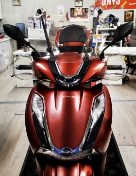Honda Sh 350i ABS, TC, LED 04.2021г., снимка 1 - Мотоциклети и мототехника - 43170414