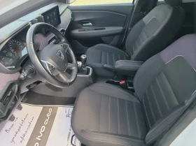 Dacia Jogger 1.0TCE* ГАЗ* ОТЛИЧЕН* НАВИ* КАМЕРА* , снимка 10