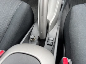 Toyota Auris 2.0 D-4D - 6500 лв. / 3323.40 € - 68139622 14