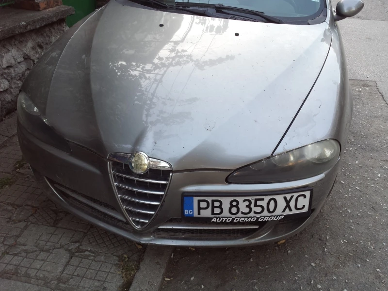 Alfa Romeo 147 facelift 1.6, снимка 7 - Автомобили и джипове - 47277530