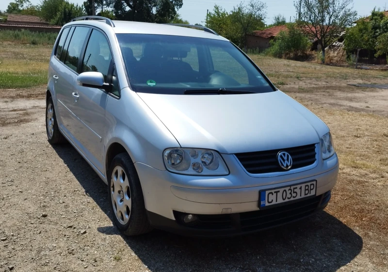 VW Touran Ван, снимка 1 - Автомобили и джипове - 47318840