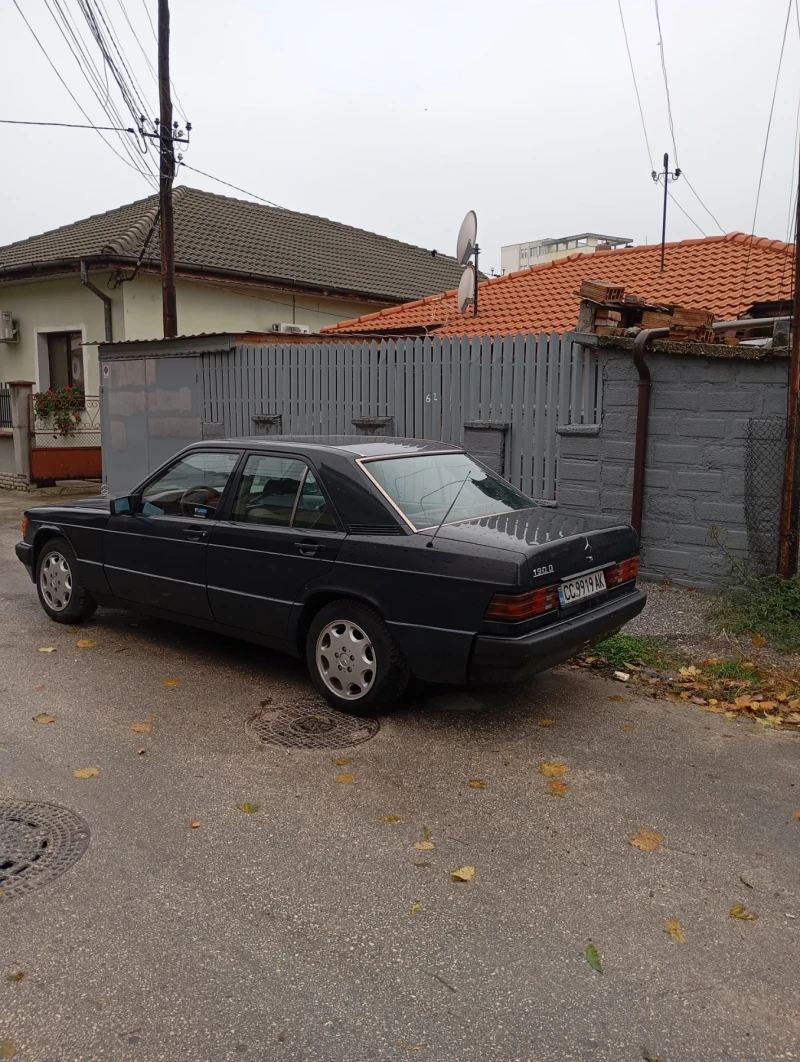 Mercedes-Benz 190, снимка 3 - Автомобили и джипове - 47911020