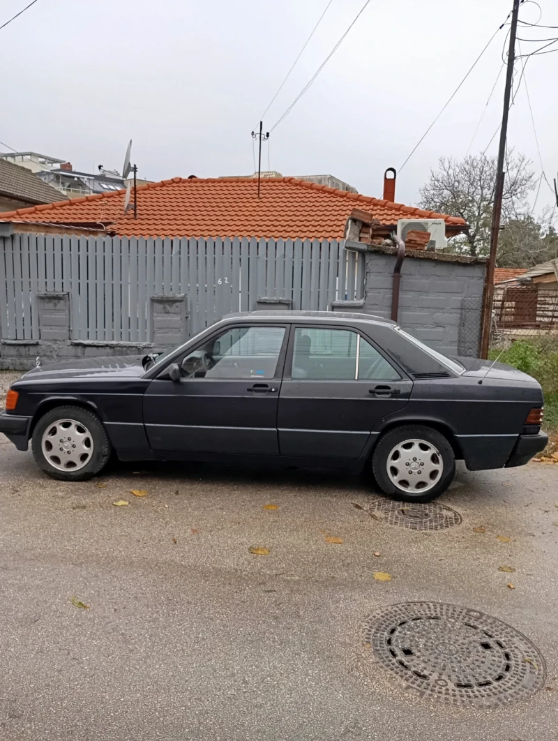 Mercedes-Benz 190, снимка 1 - Автомобили и джипове - 47911020