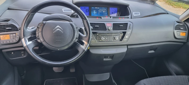 Citroen C4 Picasso 2.0 HDI АВТОМАТ ITALY, снимка 11 - Автомобили и джипове - 48030825