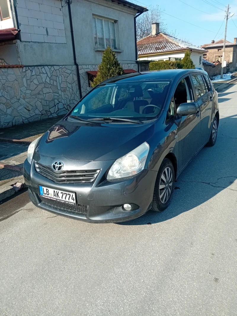 Toyota Verso, снимка 1 - Автомобили и джипове - 49195294