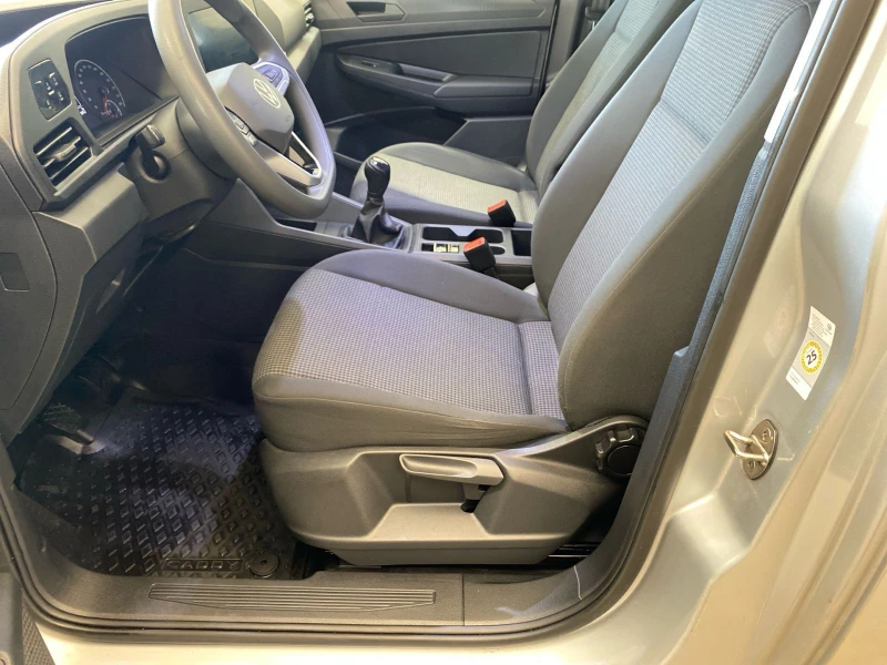 VW Caddy Cargo * EcoProfi * Navi * Tempomat * UniRent * , снимка 3 - Автомобили и джипове - 50100611