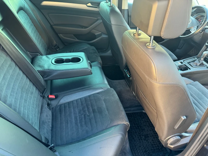 VW Passat Highline, снимка 11 - Автомобили и джипове - 52460510