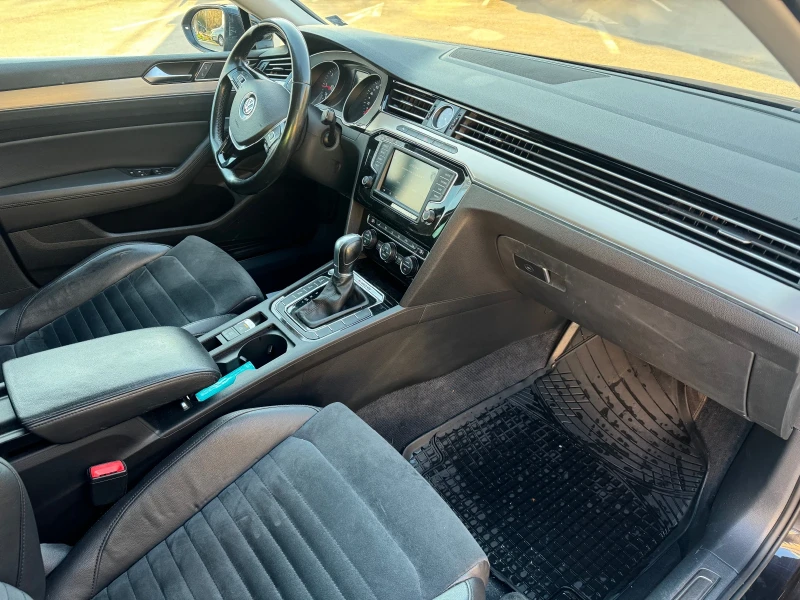 VW Passat Highline, снимка 10 - Автомобили и джипове - 52460510