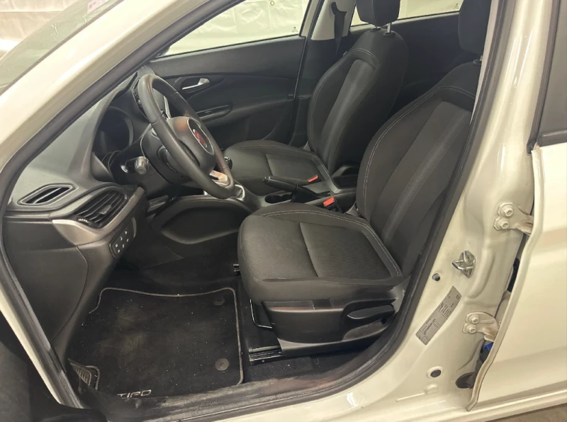 Fiat Tipo SW 1.4 Easy | Комби | 120hp, снимка 7 - Автомобили и джипове - 52746895
