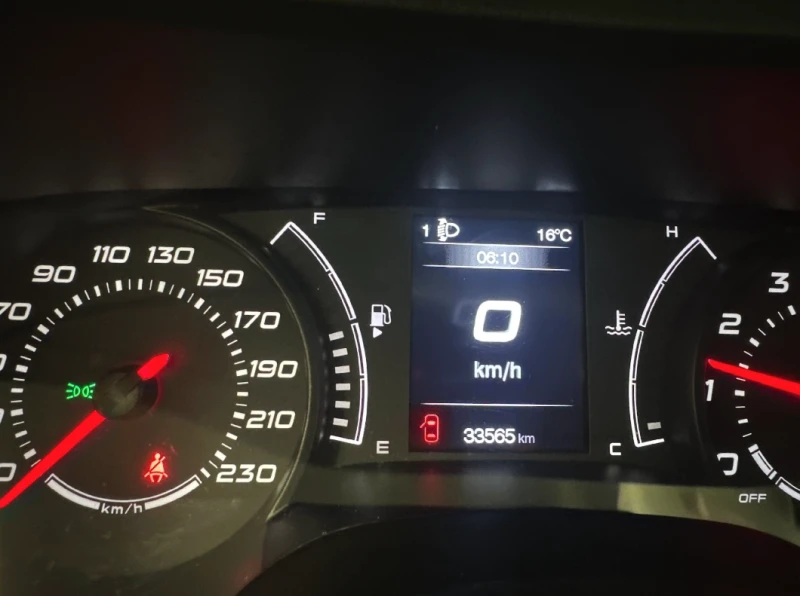 Fiat Tipo SW 1.4 Easy | Комби | 120hp, снимка 5 - Автомобили и джипове - 52746895