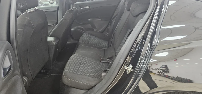 Opel Astra 1.6DTCI AVTOMAT KAMERA Холандия , снимка 11 - Автомобили и джипове - 52244618