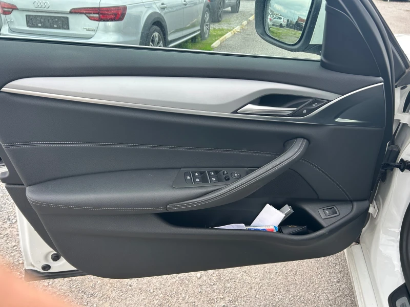 BMW 520 Xdrive , снимка 6 - Автомобили и джипове - 52663530