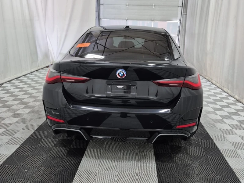 BMW i4 * M50 * CARFAX * БЕЗ ПЪРВОНАЧАЛНА ВНОСКА, снимка 6 - Автомобили и джипове - 52891006