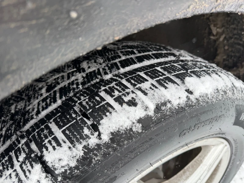 Porsche Cayenne 3.0D* Обслужен* Регистриран* , снимка 11 - Автомобили и джипове - 53087048