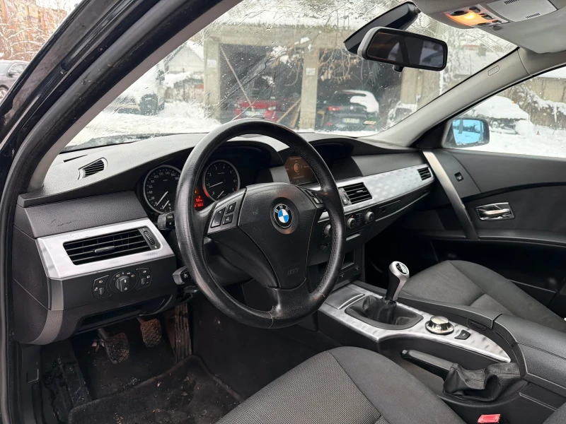 BMW 520 Бензин* Ръчка* , снимка 12 - Автомобили и джипове - 53087048