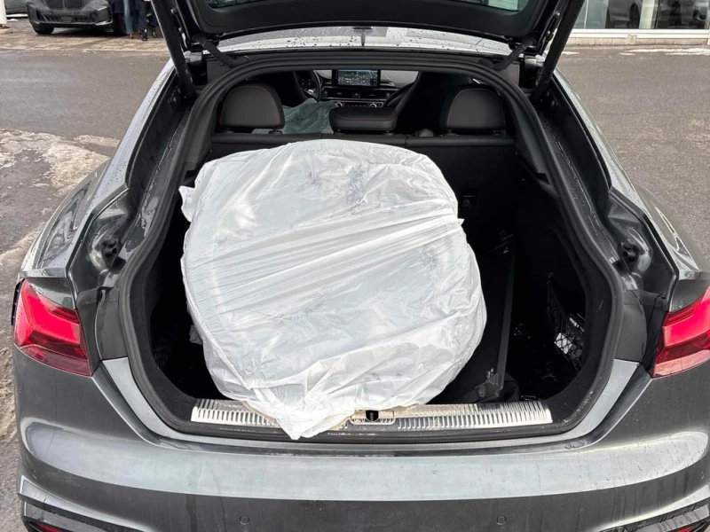 Audi Rs5 * 2.9 TFSI * CARFAX * БЕЗ ПЪРВОНАЧАЛНА ВНОСКА, снимка 16 - Автомобили и джипове - 53162637