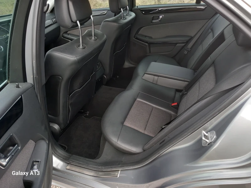 Mercedes-Benz E 350 350, снимка 11 - Автомобили и джипове - 53401313
