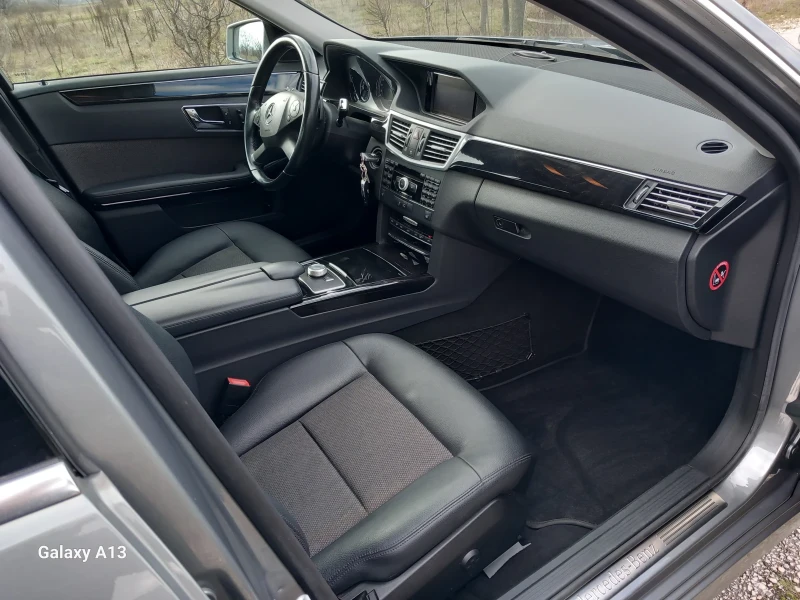 Mercedes-Benz E 350 350, снимка 9 - Автомобили и джипове - 53401313
