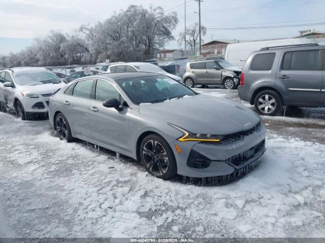 Kia K5 GT, снимка 13 - Автомобили и джипове - 53429307