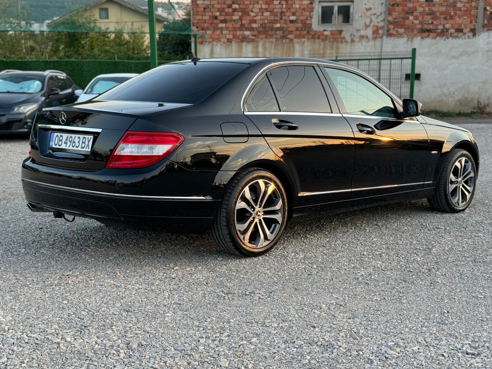 Mercedes-Benz C 200 ELEGANS /Седан/Автомат/Бензин+ Газ - изображение 4