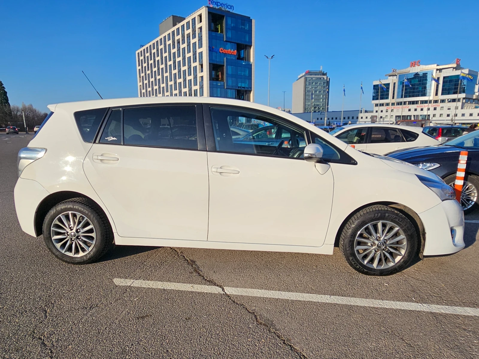 Toyota Verso 135000km - изображение 2