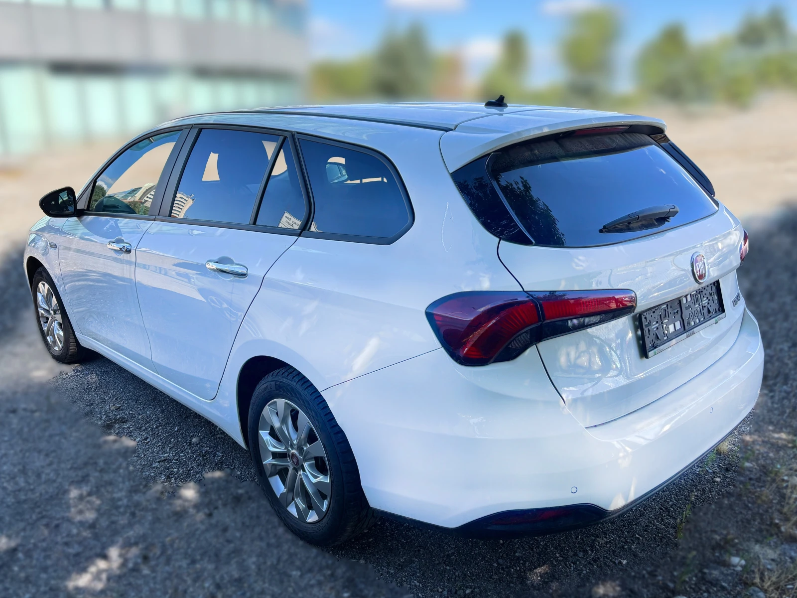 Fiat Tipo SW 1.4 Easy | Комби | 120hp - изображение 4